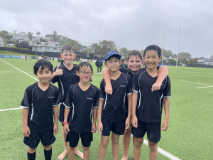 0001EE64-8073-40E7-8D80-81D7B57C6E4B 1 105 c