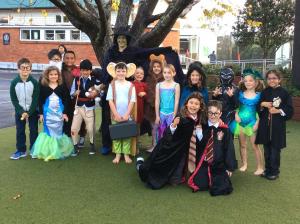 Hihi Book week characters